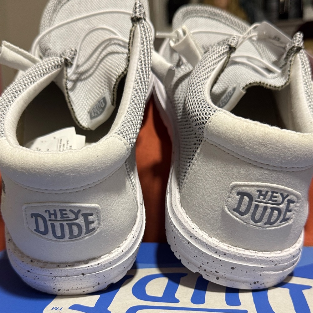 Hey Dude Gray Women's Flats - Picture 3 of 6